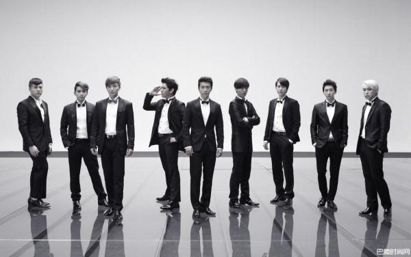 Super Junior成员13名曾是韩团最多 13岁生日用Fan Song来庆祝