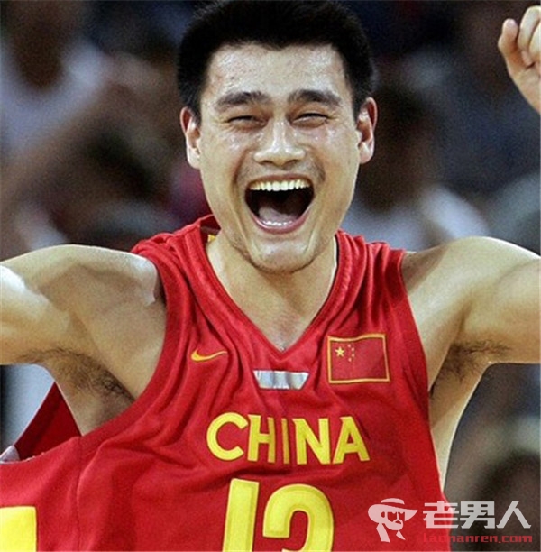 姚明当选篮协主席 称自己在中国篮球的身份挺简单