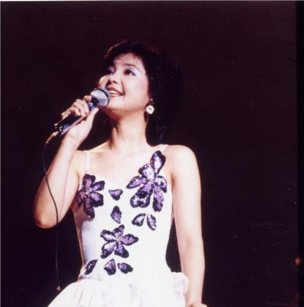 >邓丽君的歌曲经典老歌 华语流行歌坛从她开端 邓丽君最经典的8首老歌推荐!