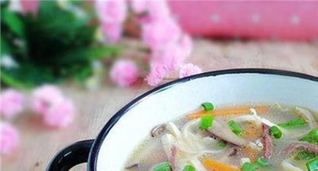 【豆腐鱼汤最简单的做法】妈宝荟月子中心:月子菜——豆腐鱼汤的做法