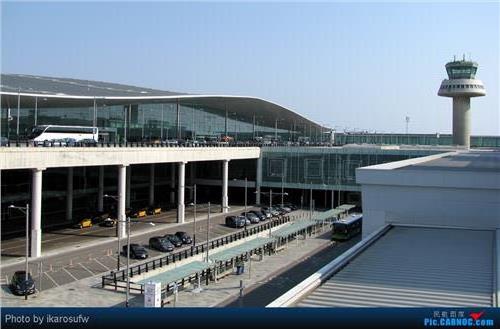 >iberia伊比利亚航空飞马德里 在巴塞罗那哪个机场?