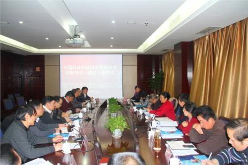 中国科协海归企业创新专项调研组到湖北调研(组图)