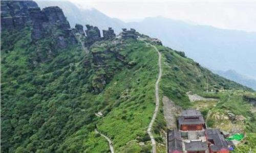 梵净山旅游景点介绍 梵净山景区:在新起点上跨越横飞