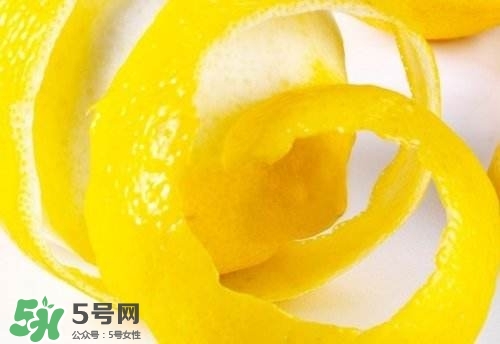 柚子皮煮水的功效 柚子皮煮水的做法