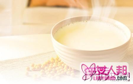 >一杯豆浆的热量是多少 其营养非常丰富且易于消化吸收