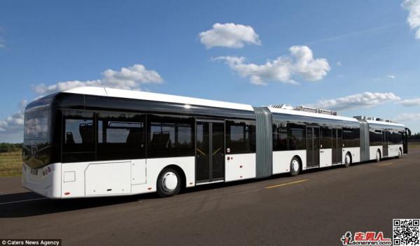 世界上最长巴士在德国诞生 国内或预订(图)