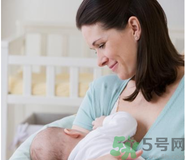 母乳喂养多久喂一次？母乳喂养注意事项