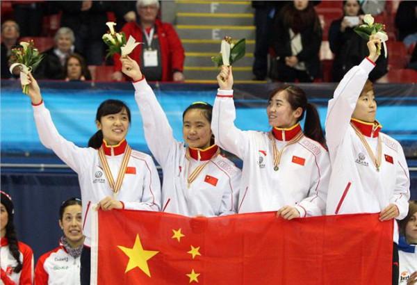 范可新世锦赛 世锦赛1000米预赛范可新犯规 中国唯一出局者