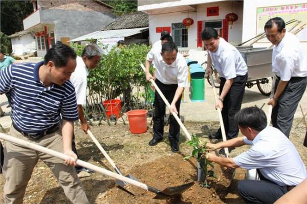 >广西陆川乌石镇陈大光 0588 玉林市陆川县乌石镇塘域村第一书记陈继贤访谈