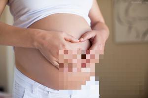 【多胎妊娠有什么危险】影响多胎妊娠的因素_多胎妊娠的症状