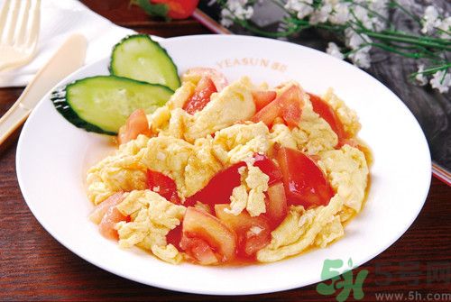 怎么做西红柿炒鸡蛋好吃？了解西红柿炒诀窍