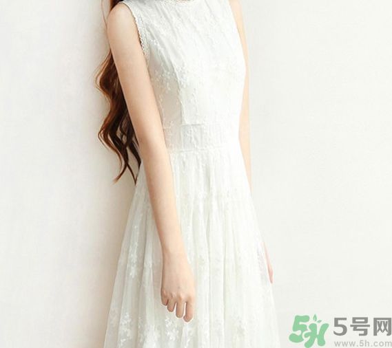 我的朋友陈白露小姐张天爱海棠同款连衣裙是什么牌子的?
