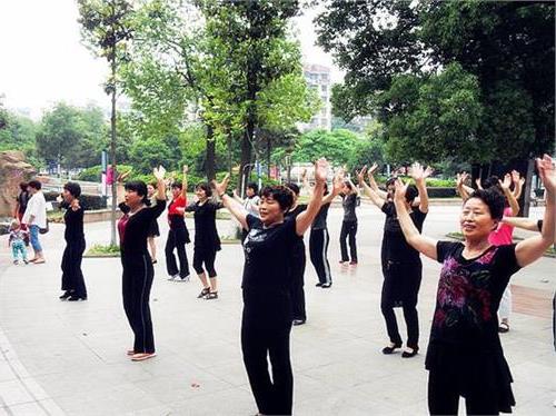 卓玛广场舞 [安徽] 铜陵广场舞大赛举行 舞出美好新生活