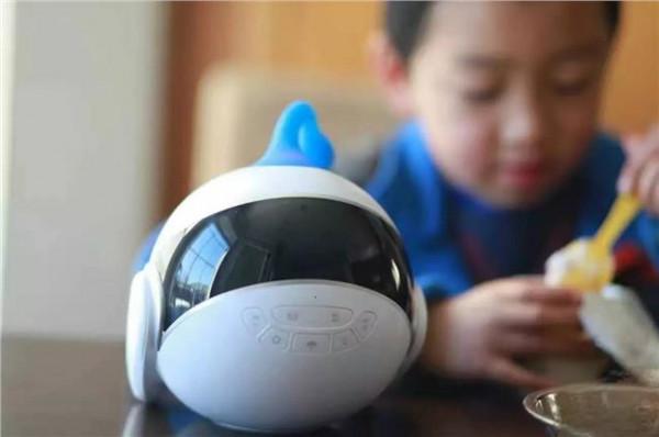 六龄童人工智能 人工智能热潮 儿童智能机器人越来越受欢迎