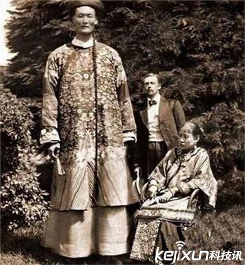 >王峰军世界第一高人 清朝时期的世界第一高人 身高超过三米