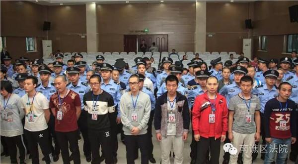 刘朝瑞被逮捕 被告人刘超玲、刘朝瑞、杜双建犯非法拘禁罪一案一审刑事判决书