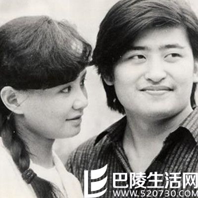 刘欢老婆卢璐照片被曝 20年前青涩照似山口百惠