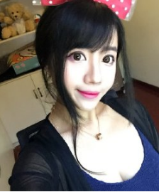 pinkhot鲁雯杰女仆装丝袜装图集 斗鱼pinkhot鲁雯杰闪现图大全