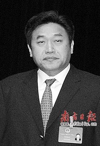 >邓海光:最年轻副省长从学生会主席起步