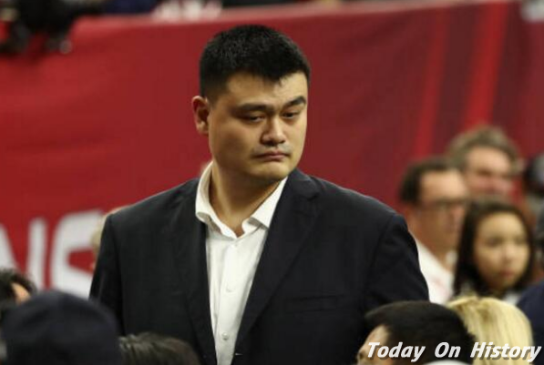 中国篮协正式宣布姚明出任新一届篮协主席