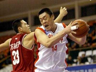 中国男篮史上最强内线是谁 篮球内线防守有什么技巧