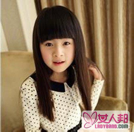 盘点女童齐刘海发型图片 教你如何给孩子设计一个漂亮的发型