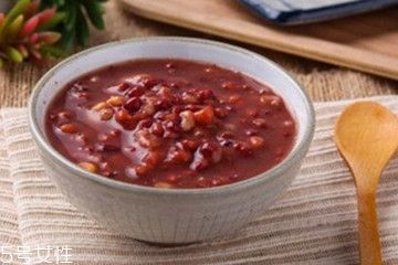 >红豆汤可以天天喝吗 长期喝红豆汤的好处