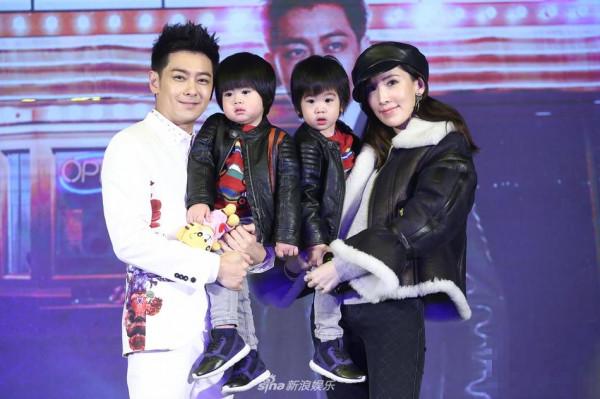 林志颖出道25周年发专辑 妻子携2岁双胞胎助阵