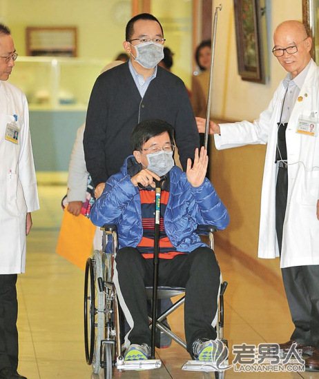 陈水扁保外就医后赴医院检查 呛咳严重眼神呆滞