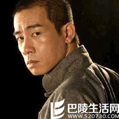 陈小春骂周杰伦是真的吗？ 山鸡为好友撑场演出