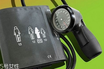 >血压计能用充电电池吗？