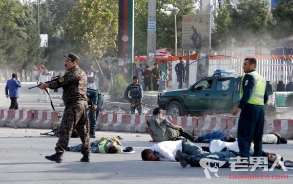 阿富汗机场发生自杀式爆炸 造成至少16人死亡60人受伤