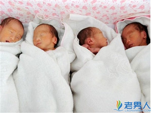 >山东早产诞下四胞胎 4胞胎破腹产全过程曝光