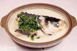 >鱼头煮多久能熟 美味鱼头汤炖法
