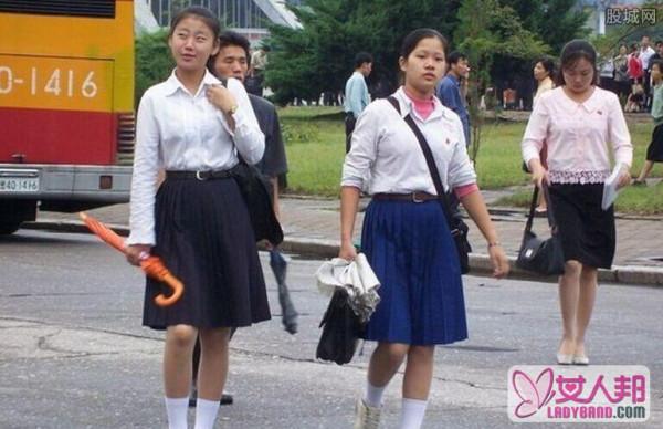>实拍真实朝鲜：美女很多真不穿裤子 露私处相当豪放