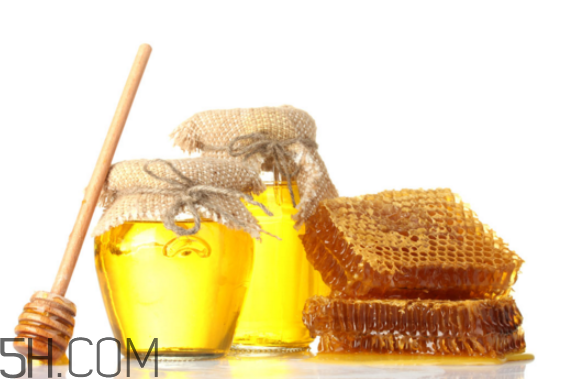 蜂蜜可以放多久？蜂蜜水一次喝多少合适？