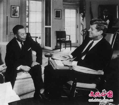 蒋经国死后宋美龄曾阻止李登辉接任“总统”