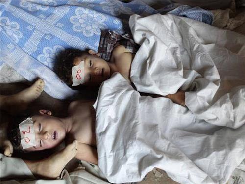 【叙利亚政府军杀女人】叙利亚政府军残忍图片