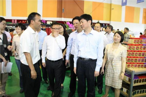 吴贤德市长 副市长吴贤德带领福州市代表团来清华大学开展科技项目对接会