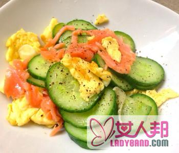 【黄瓜鸡蛋减肥法】吃黄瓜能减肥吗_吃黄瓜可以减肥吗