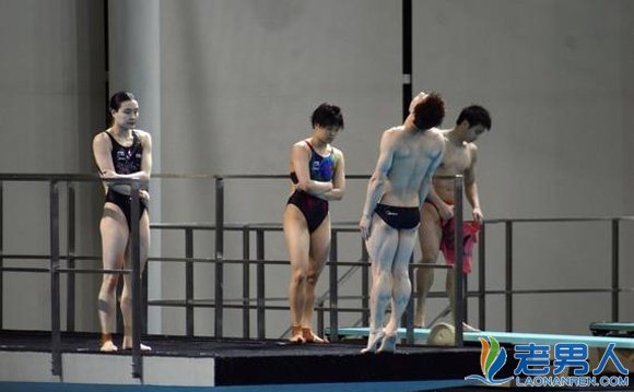 中国跳水队在巴西冻坏了 后悔没带羽绒服