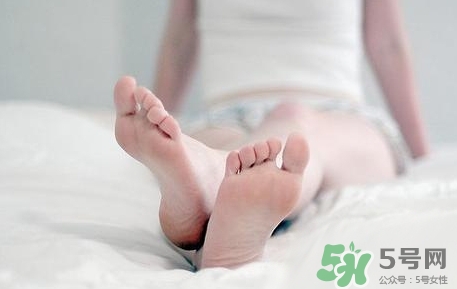怀孕12周走路的时候脚麻是怎么回事?