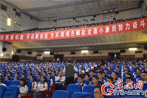 女烈尹灵芝 《党的女儿尹灵芝》巡演在河北张家口启动 掀起红色文化进校园热潮