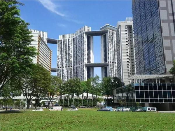 郑永年新加坡 郑永年:荒谬的中国房地产 能否向新加坡取取经