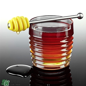 >蜂蜜的作用与功效 蜂蜜的好处