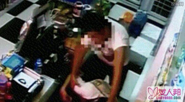 男同事强抱16岁女店员摸大腿拉裤子 猥亵性侵很无耻