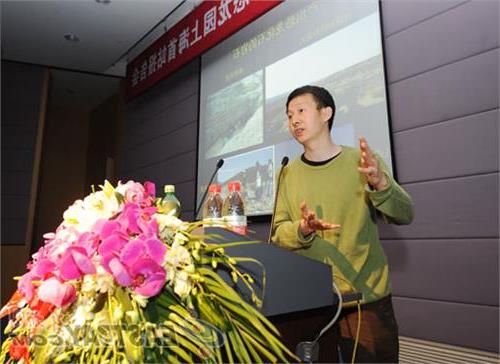 徐星1号 徐星19日上午在中国科技馆开讲“飞向蓝天的恐龙”