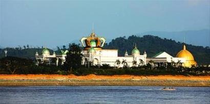 >果敢特区政府主席彭家声被怀疑在老挝被灭门
