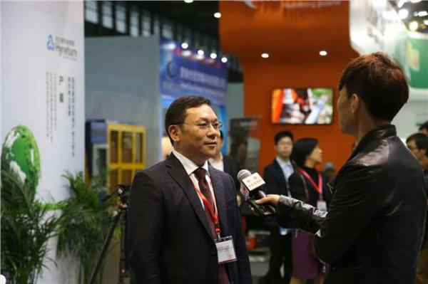 陆浩中电 陆浩接受中央电视台记者采访:畅谈新能源基地建设与发展