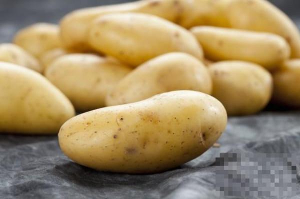 土豆片敷脸能去痘印吗 原因是什么呢